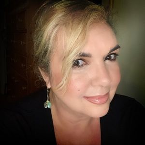 Meet your Posher, Linda